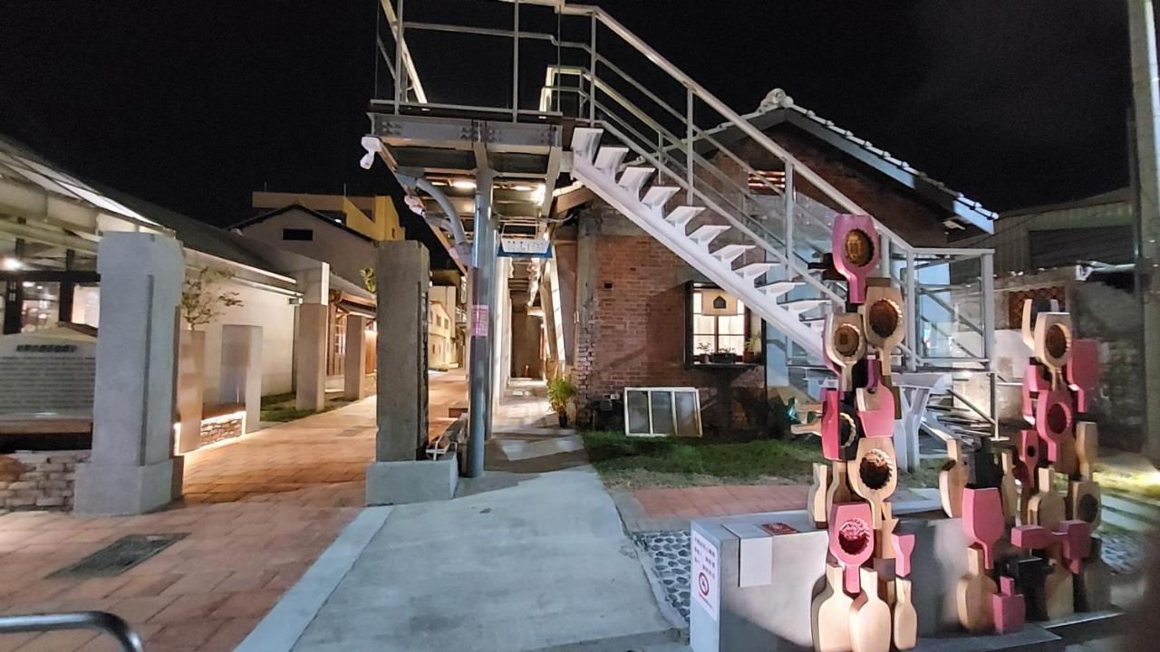 Youngnn Hostel Lugang Zewnętrze zdjęcie