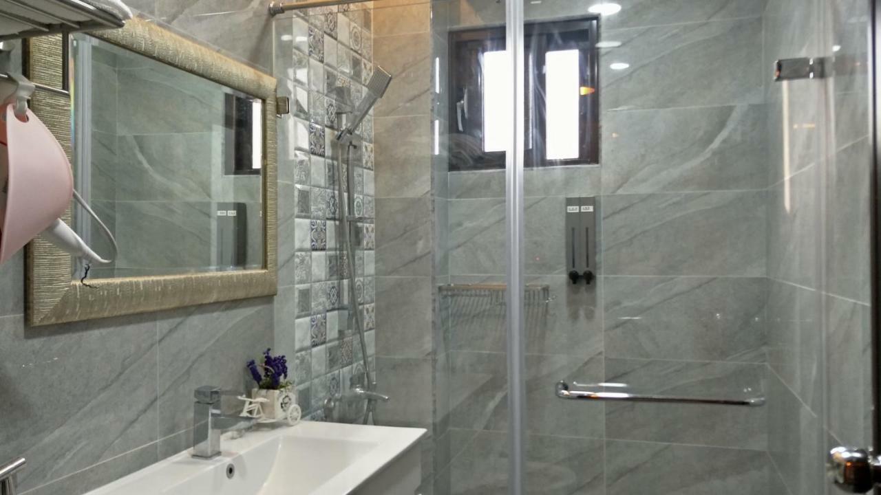 Youngnn Hostel Lugang Zewnętrze zdjęcie